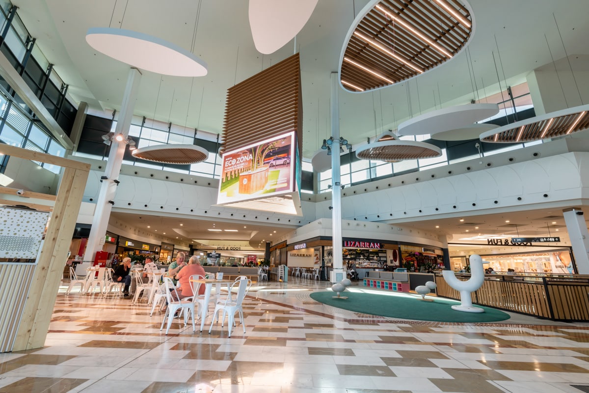 Centro Comercial Portal de la Marina