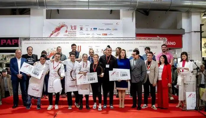 Cristina Gómez, del restaurante Fierro de València, ganadora del XII Concurso Internacional de Cocina Creativa de la Gamba Roja de Dénia