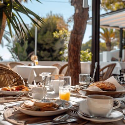 Dónde desayunar en Dénia: los mejores spots para un desayuno perfecto